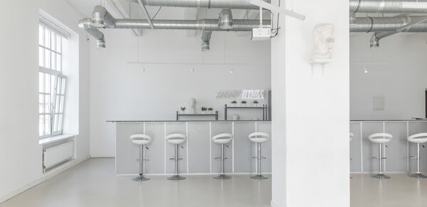 Вайт. Элегантный лофт для мероприятий