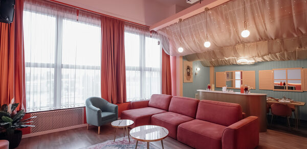 Лабубу. Лофт в розово-лазурном цвете