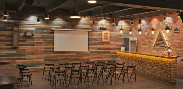 Стильный лофт с верандой