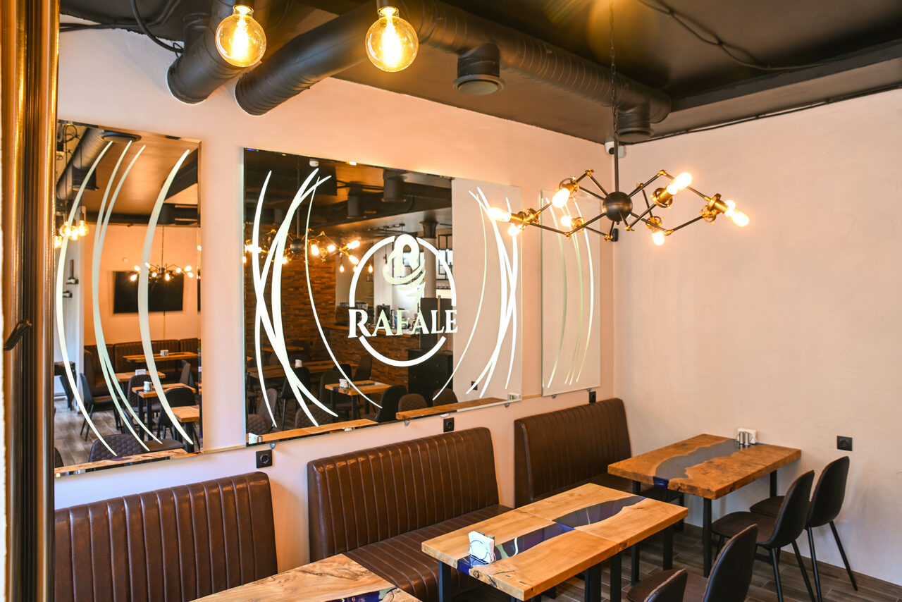 Арендовать Bar & kitchen Rafale