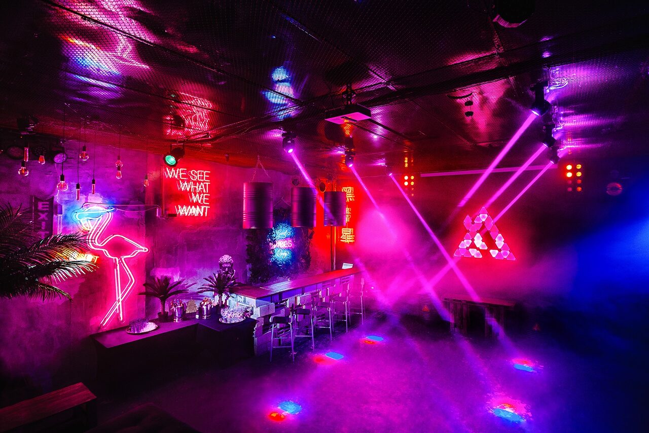 Арендовать Motel Flamingo Площадка в Москве