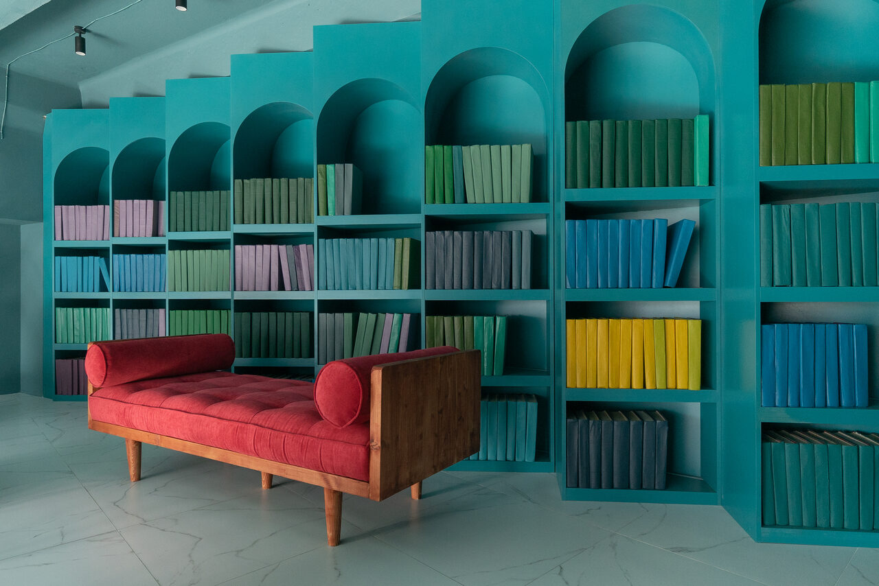 Арендовать Стильный двухуровневый лофт с панорамным видом