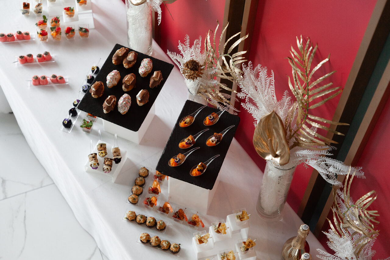 Арендовать Стильный двухуровневый лофт с панорамным видом