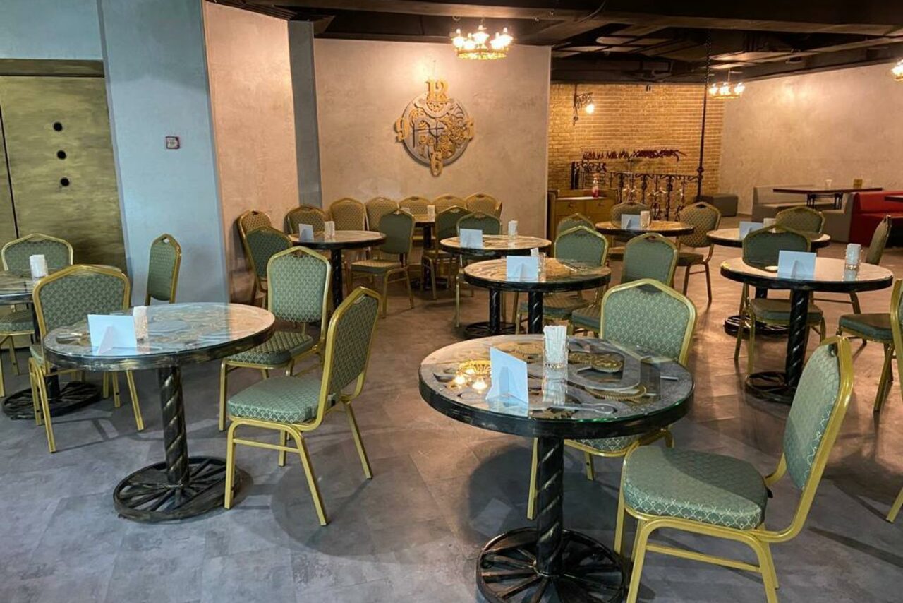 Арендовать Шоу-бар Золотое Колесо