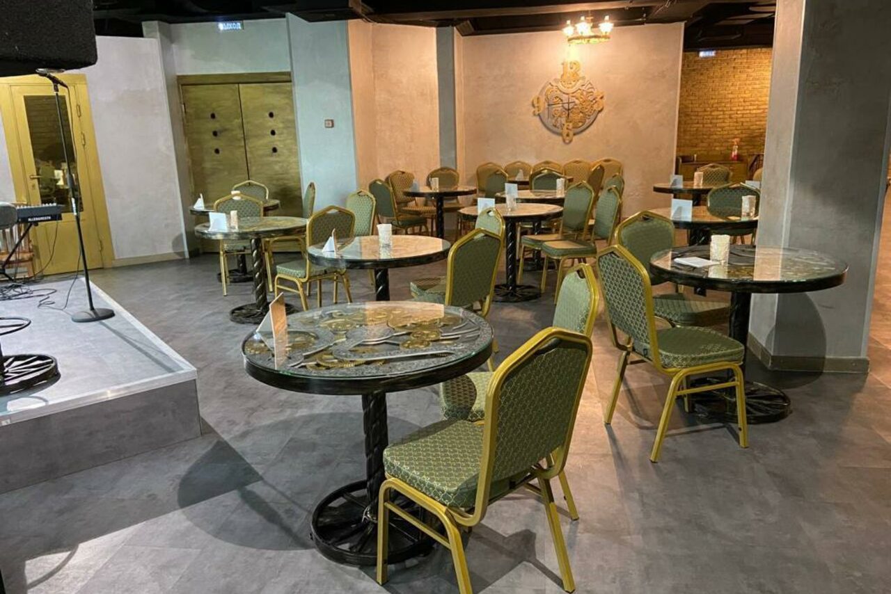 Арендовать Шоу-бар Золотое Колесо