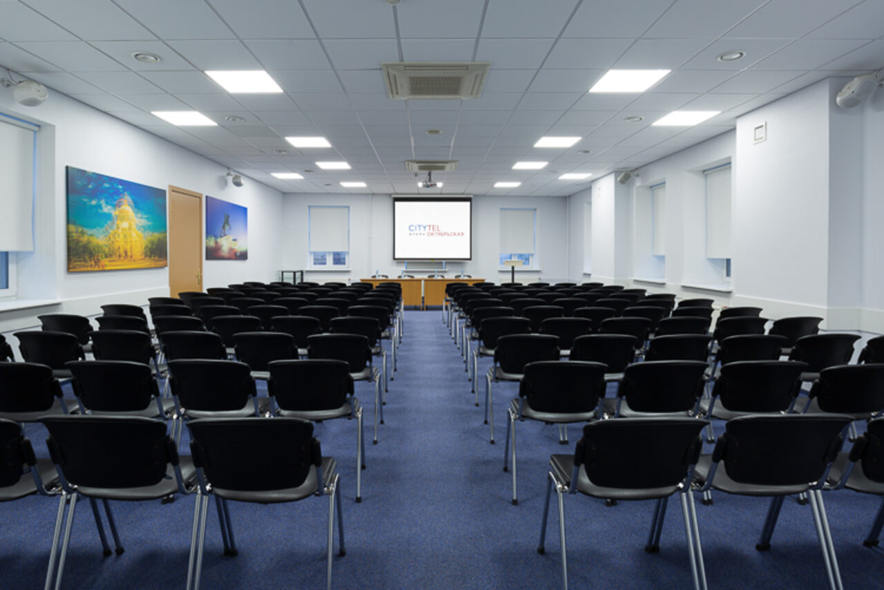 Арендовать Отель Октябрьская