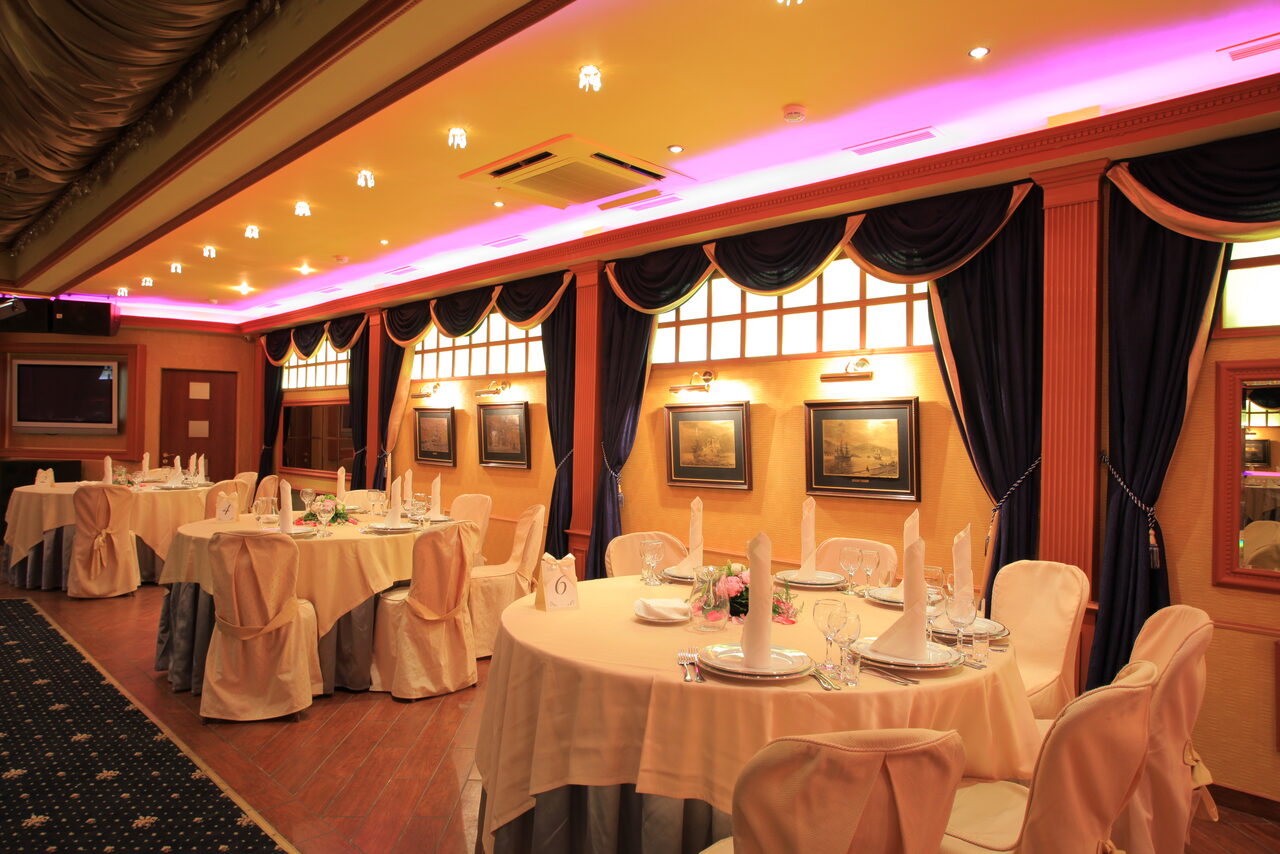 Арендовать Немчиновка-парк Многофункциональный зал в классическом стиле