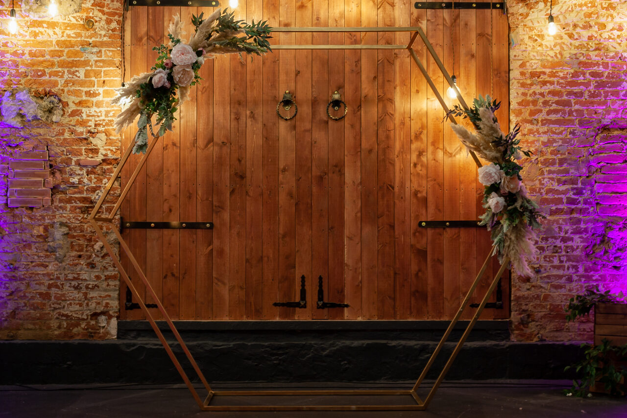 Арендовать Ресторан-лофт Хаянис Холл