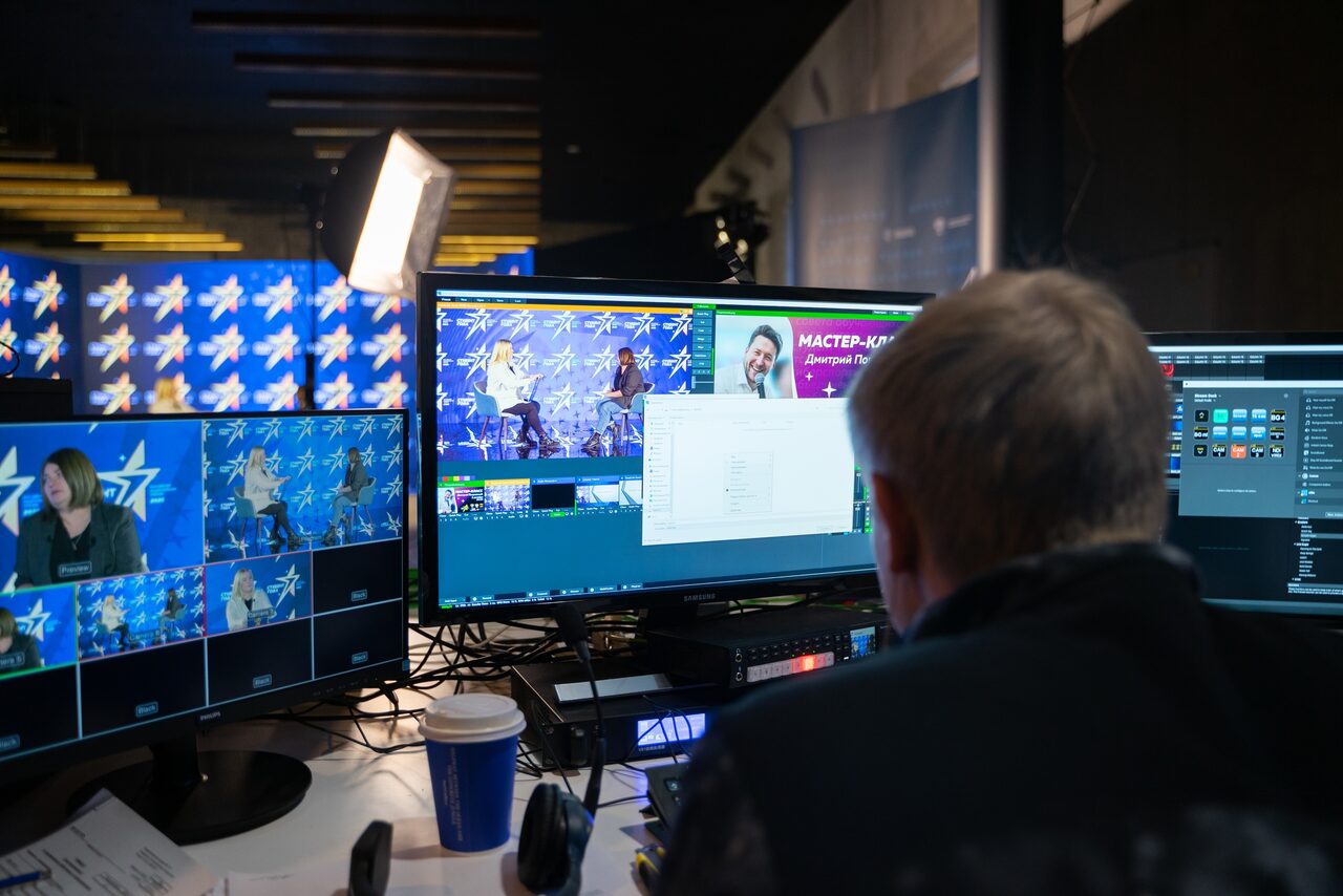 Арендовать Loft studio for online and offline formats