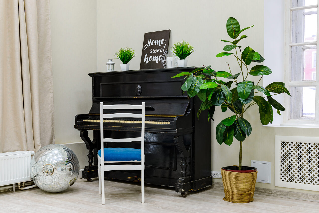 Арендовать Greenwich Светлый фото зал с фортепиано