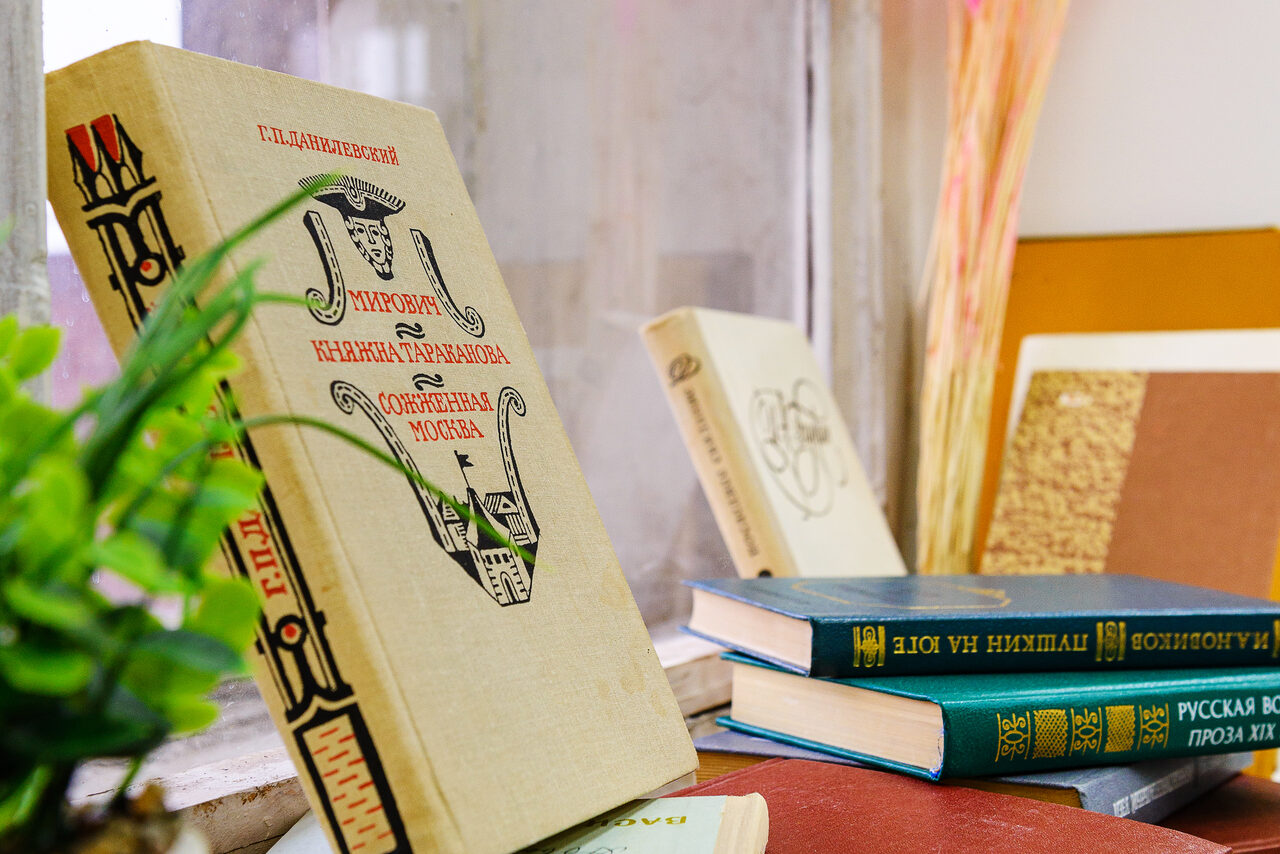 Арендовать Greenwich Светлый фото зал с фортепиано