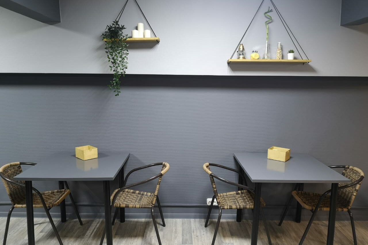 Арендовать Площадка в строгих тонах для праздничных мероприятий