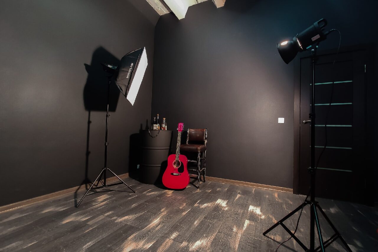 Арендовать GREENWICH Зал с барной фотозоной в стиле лофт