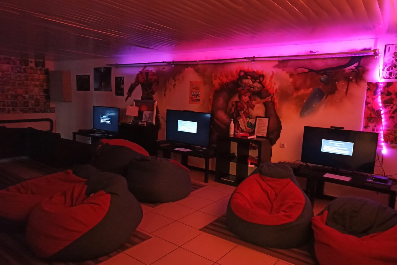 Арендовать Glhf game-cafe