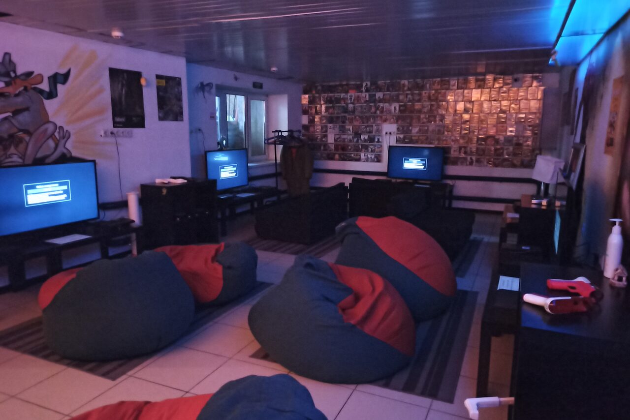 Арендовать Glhf game-cafe