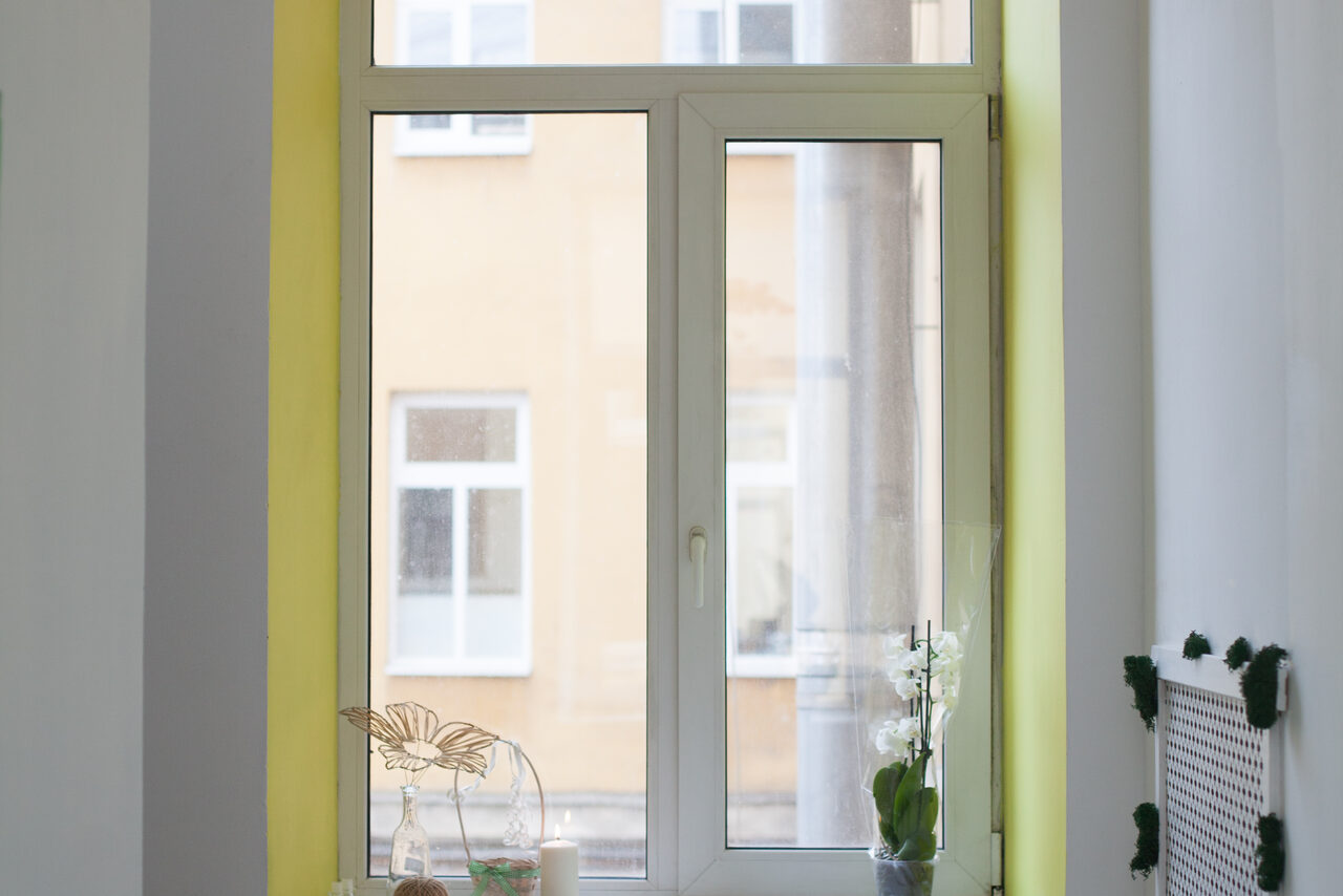 Арендовать Небольшая трехэтажная площадка