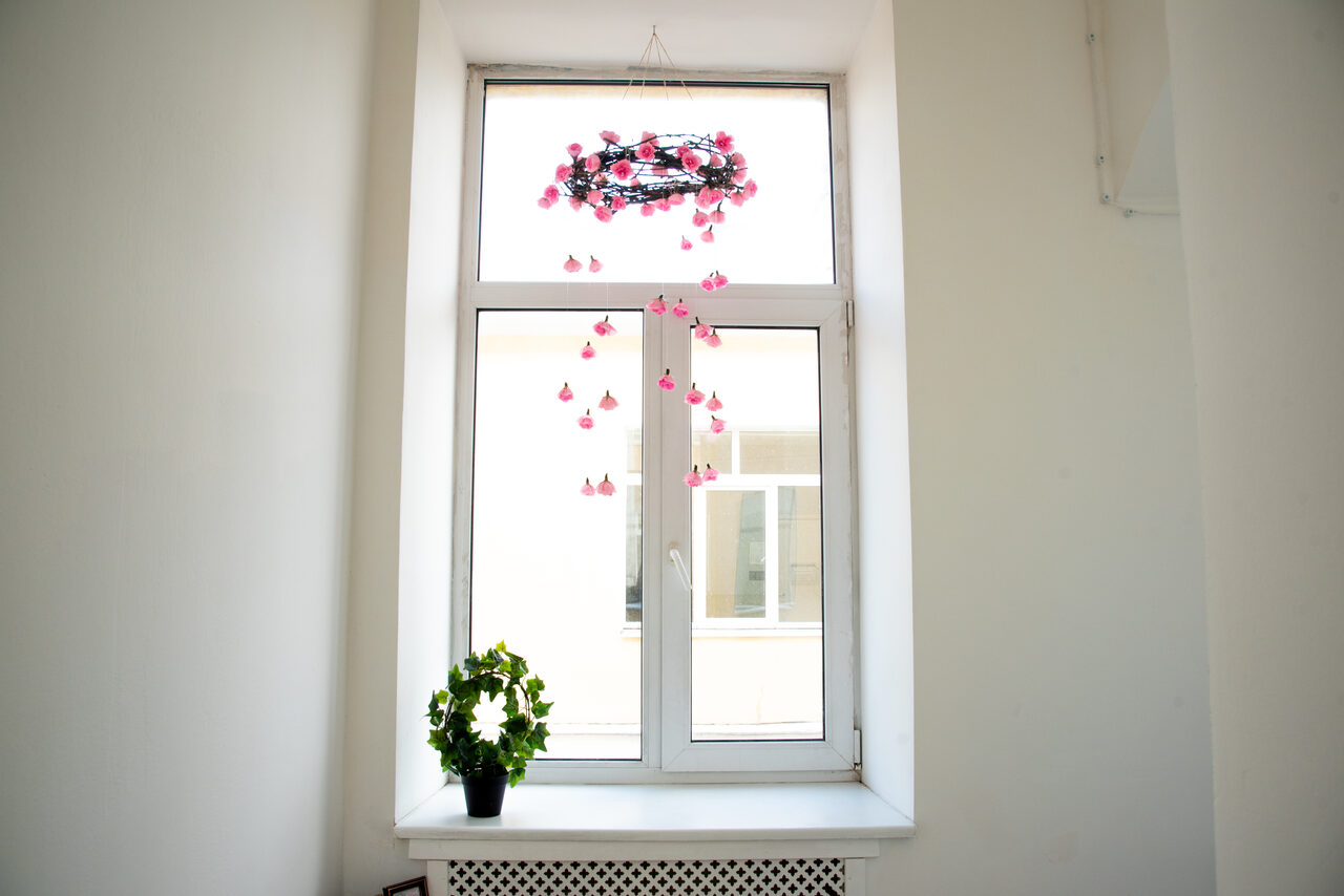 Арендовать Небольшая трехэтажная площадка