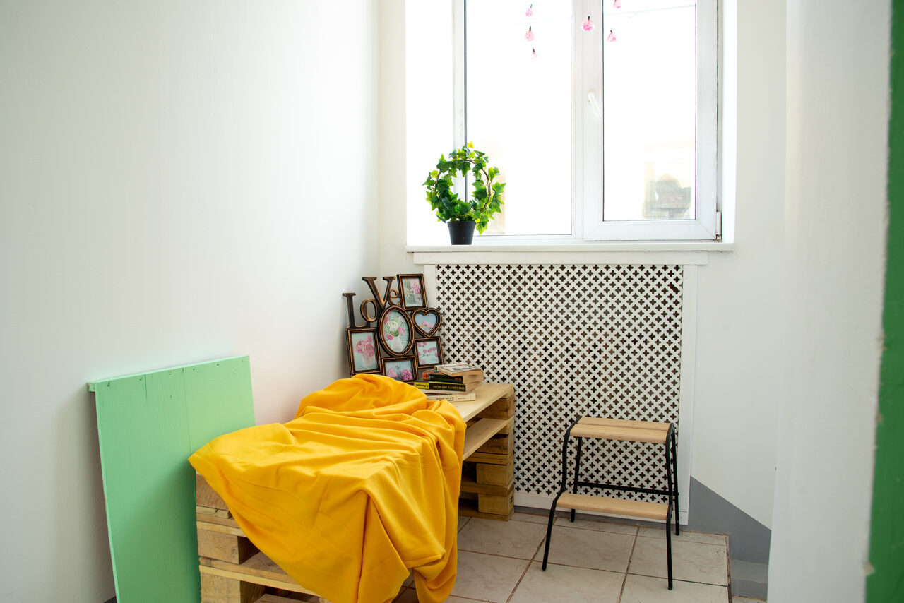 Арендовать Небольшая трехэтажная площадка