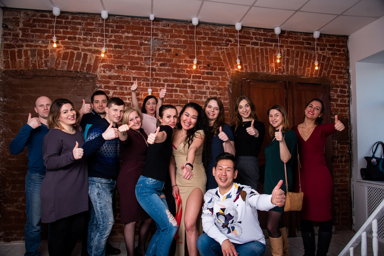 Арендовать Небольшая трехэтажная площадка