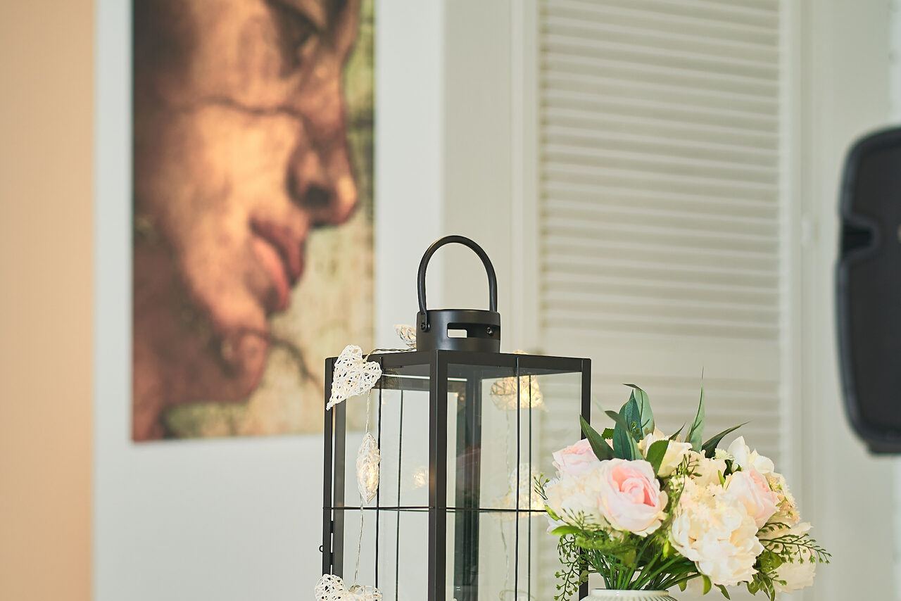 Арендовать Casa Picassa. Микеланджело Белый лофт с летней верандой