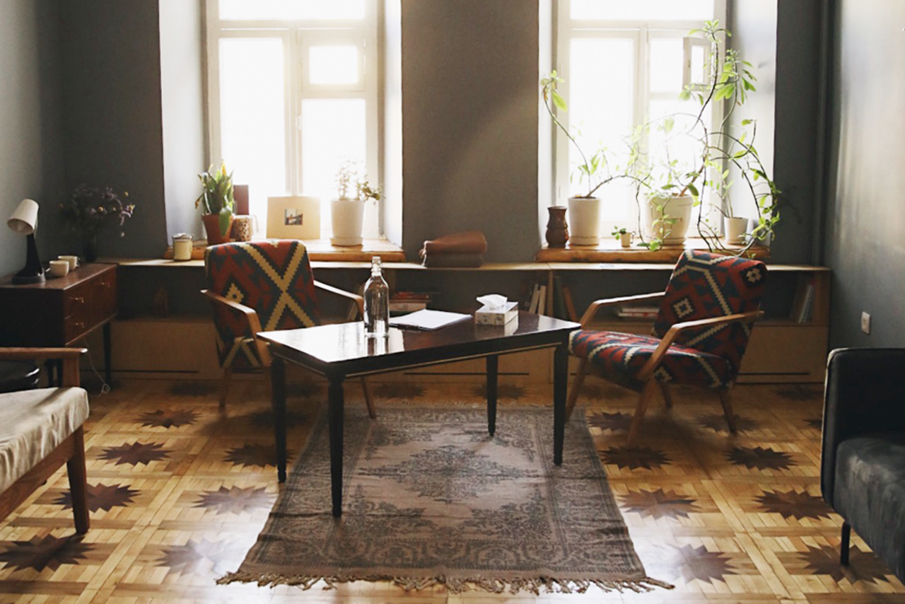 Арендовать  Двухэтажный особняк с уютный интерьером