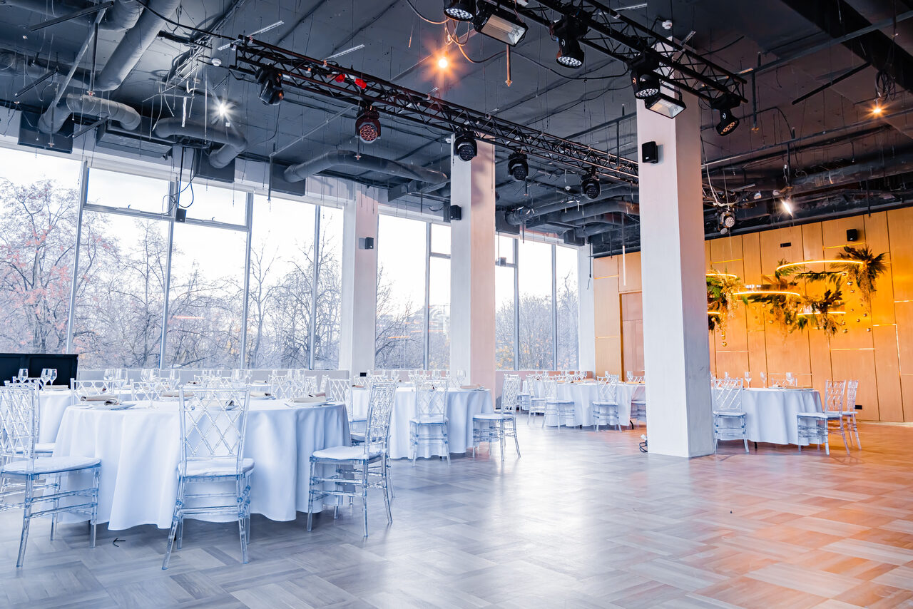 Арендовать Москвич event hall