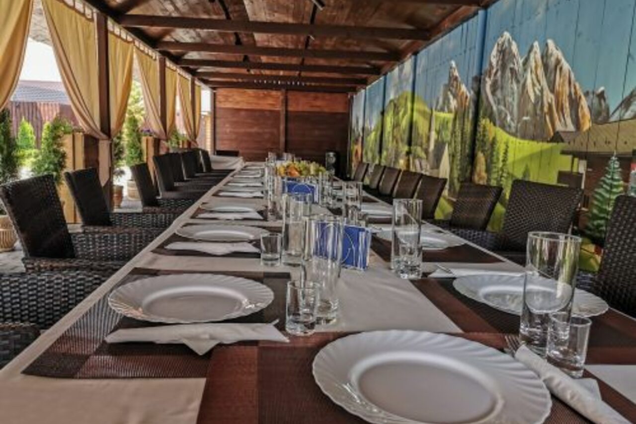 Арендовать Летняя веранда Chalet Country Club