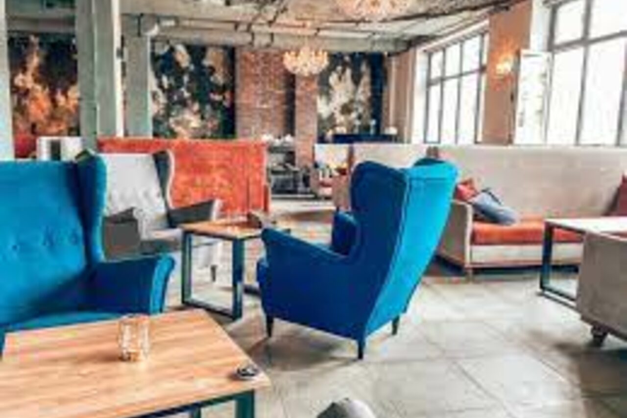 Арендовать Rehab Lounge