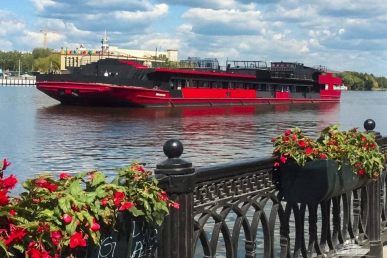 Арендовать Loft boat
