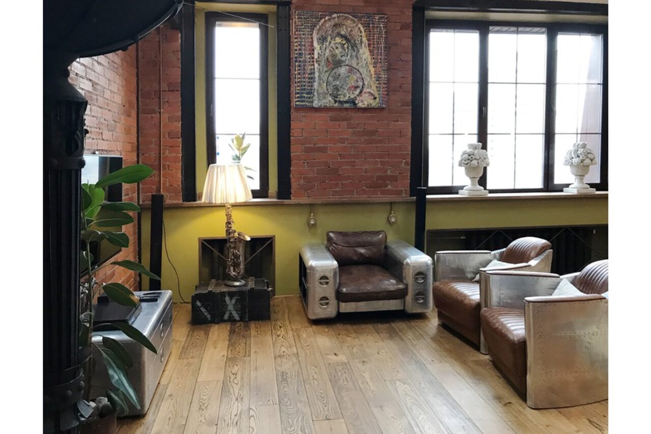 Арендовать Лофт на Духовском(Сдается только под офисы)