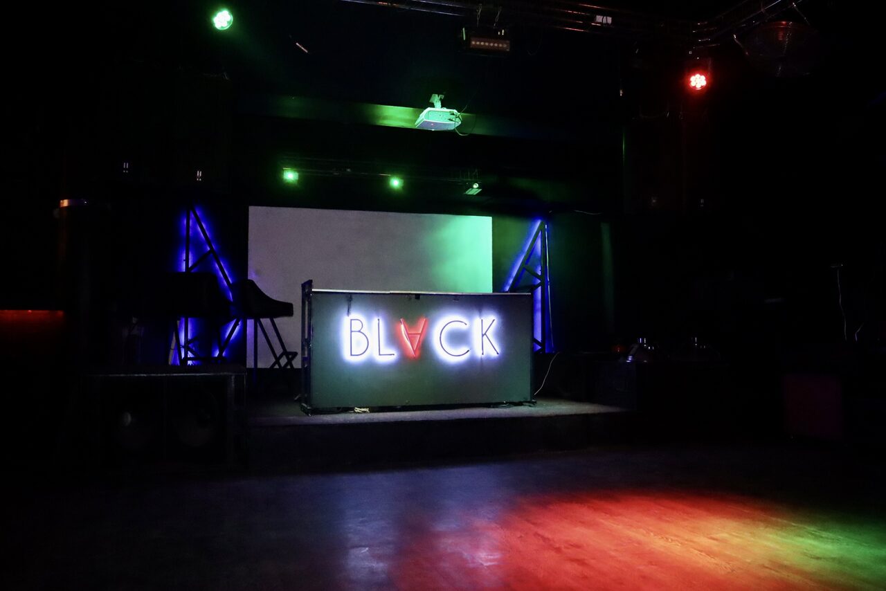 Арендовать Black room Площадка в Москве