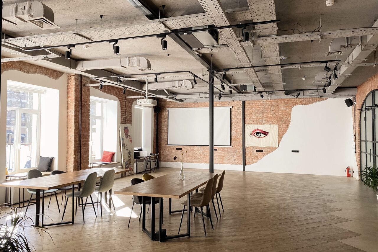 Арендовать Многофункциональное пространство в стиле лофт
