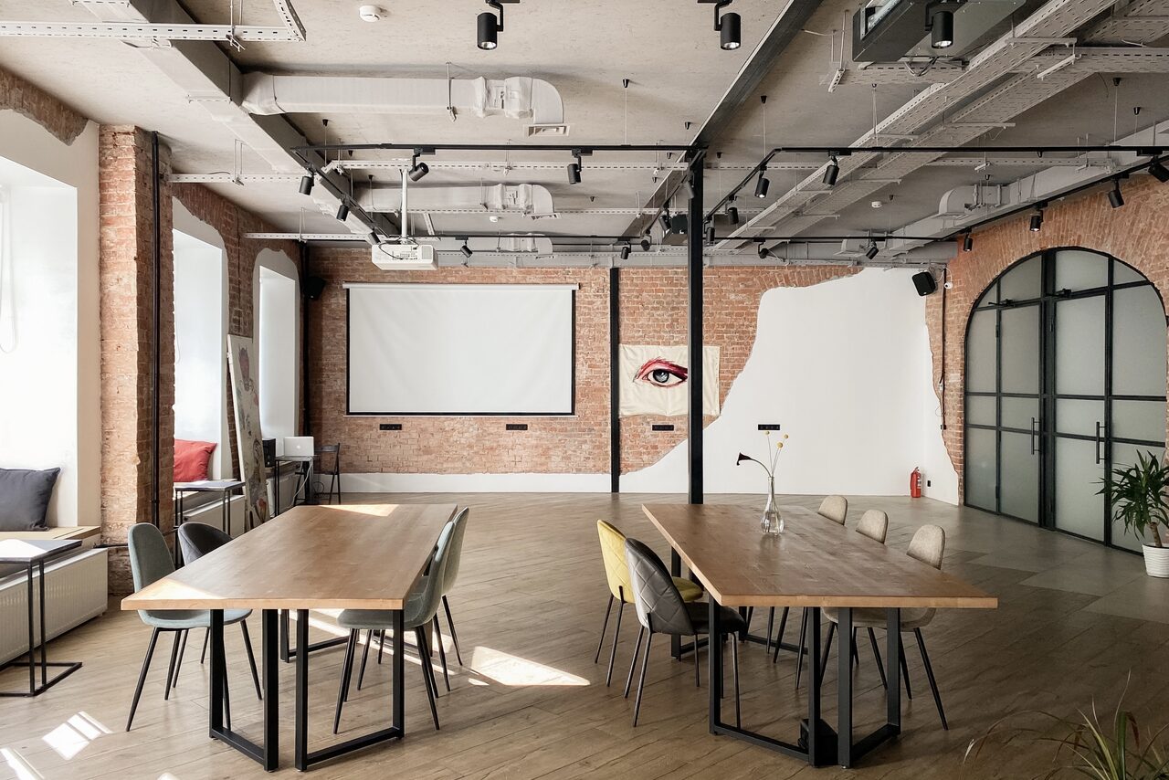 Арендовать Многофункциональное пространство в стиле лофт