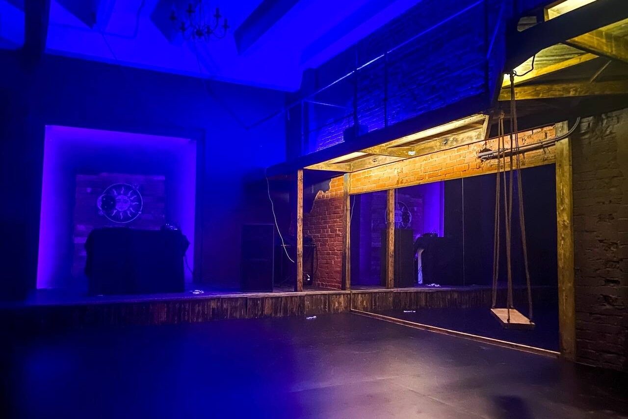Арендовать Лес. Театральный лофт для креативных событий