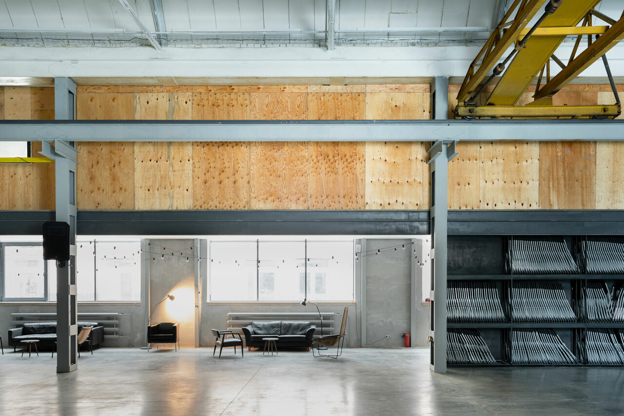 Арендовать ДК Рассвет Большая площадка в центре Москвы