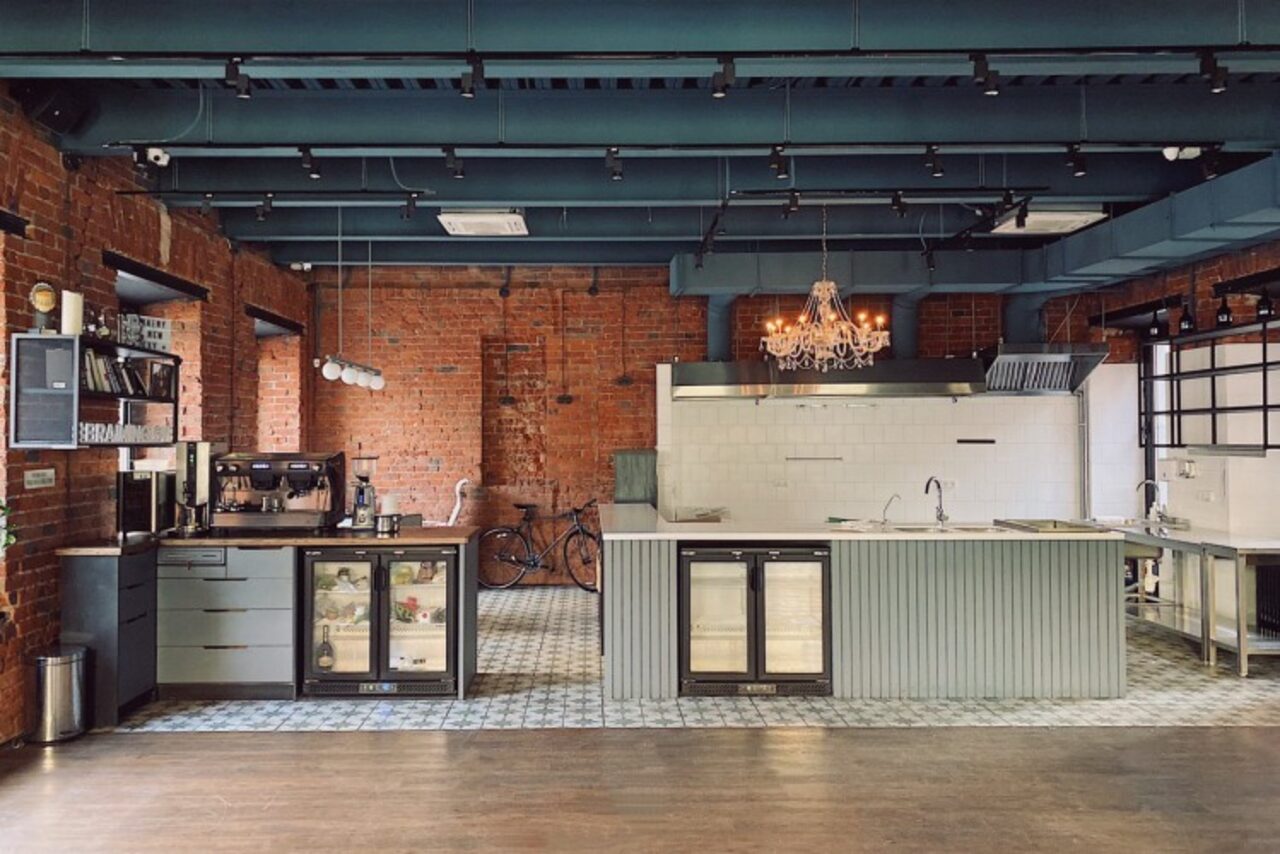 Арендовать Бар под закрытие  Braining Bar