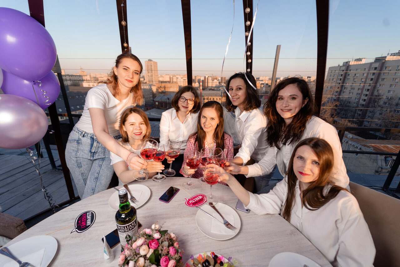 Арендовать IglooBar Loft 