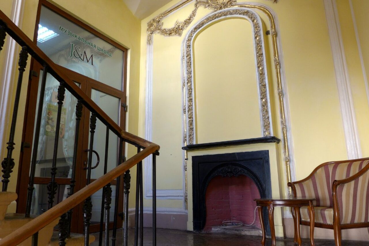 Арендовать J&M School