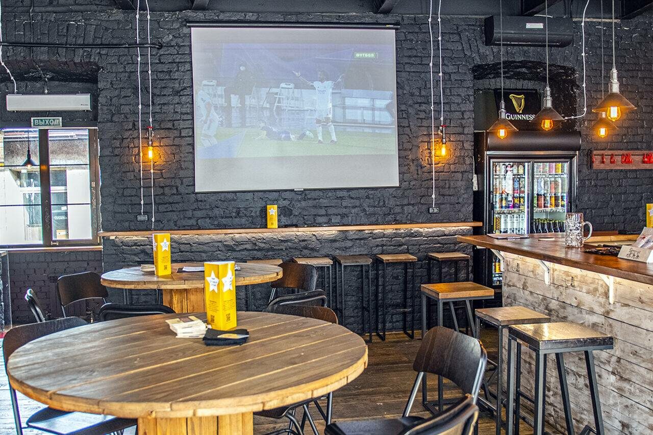 Арендовать Крафт Бар 69 Pints.Комфортабельный бар под закрытие в центре