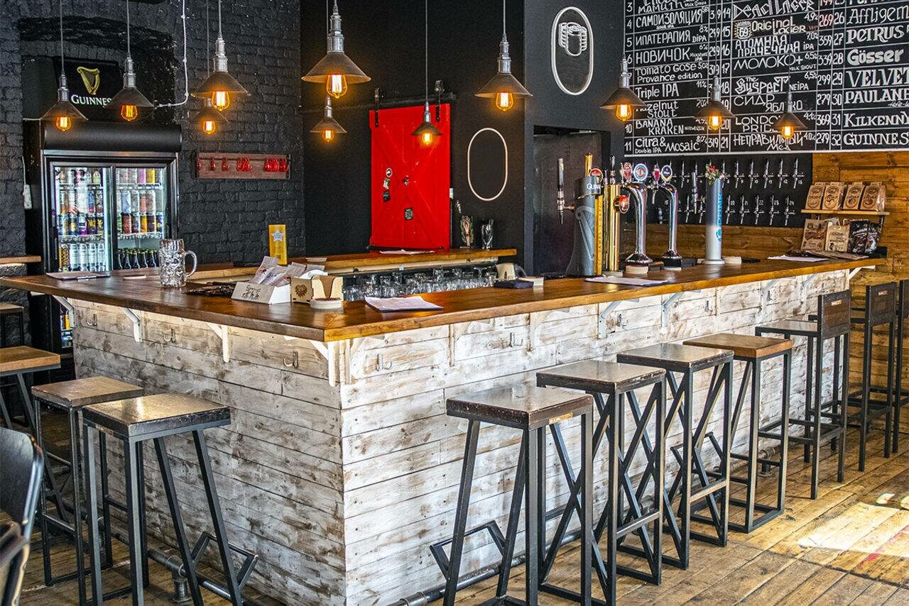 Арендовать Крафт Бар 69 Pints.Комфортабельный бар под закрытие в центре