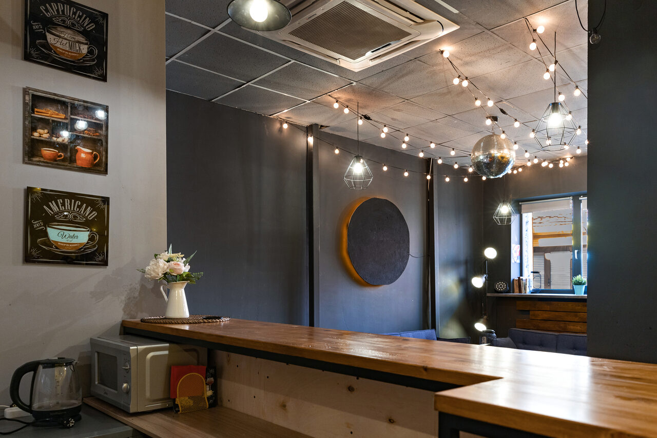 Арендовать  Loft Com.nata Лофт-бар в центре