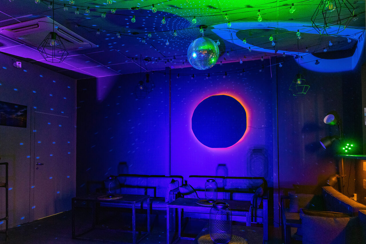 Арендовать  Loft Com.nata Лофт-бар в центре