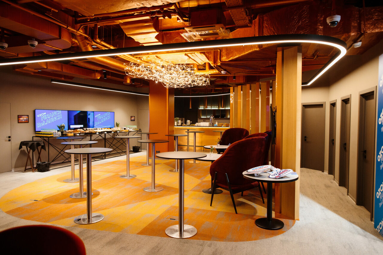 Арендовать Дом Атлантов