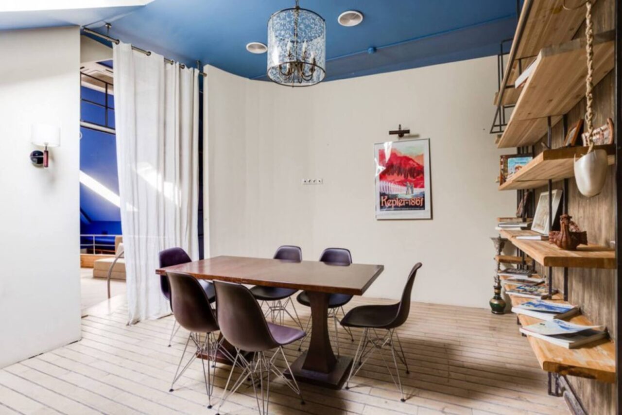 Арендовать discoveryclub. Светлая площадка для вечеринки