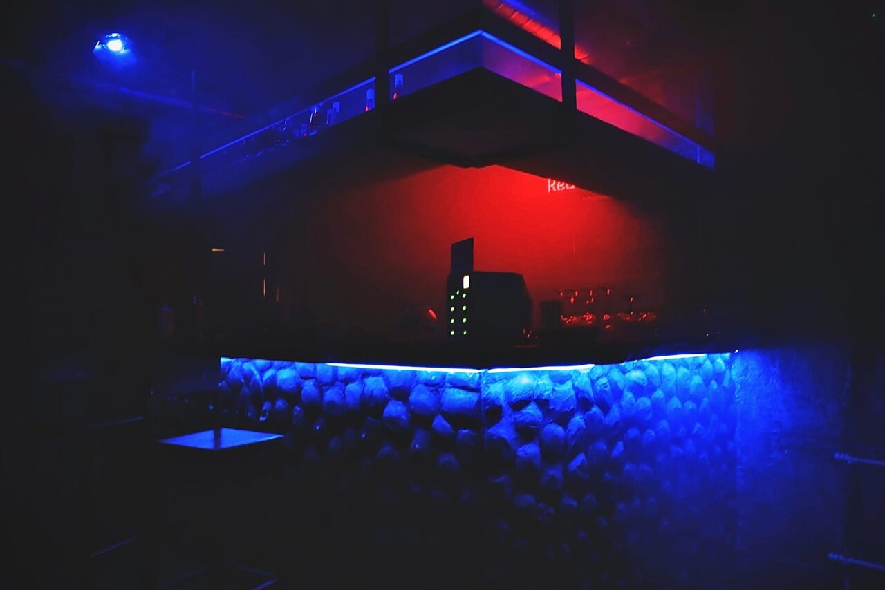 Арендовать Лофт-кальянная в стиле модерн