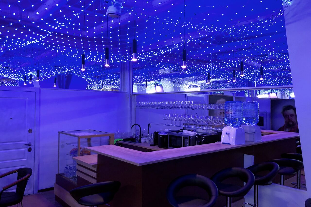 Арендовать Метрополитен. Концертный зал и караоке-бар