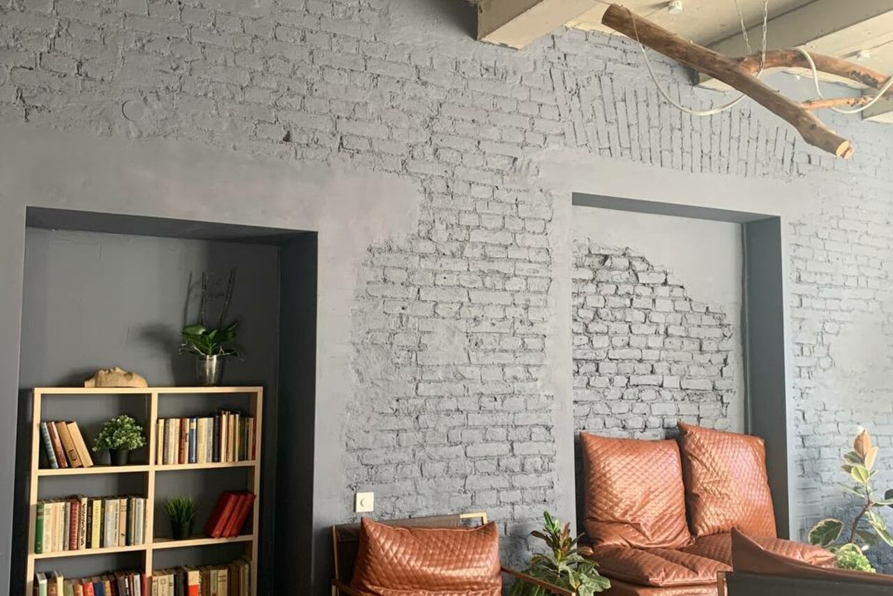 Арендовать Vitali Лофт-пространство с барной стойкой