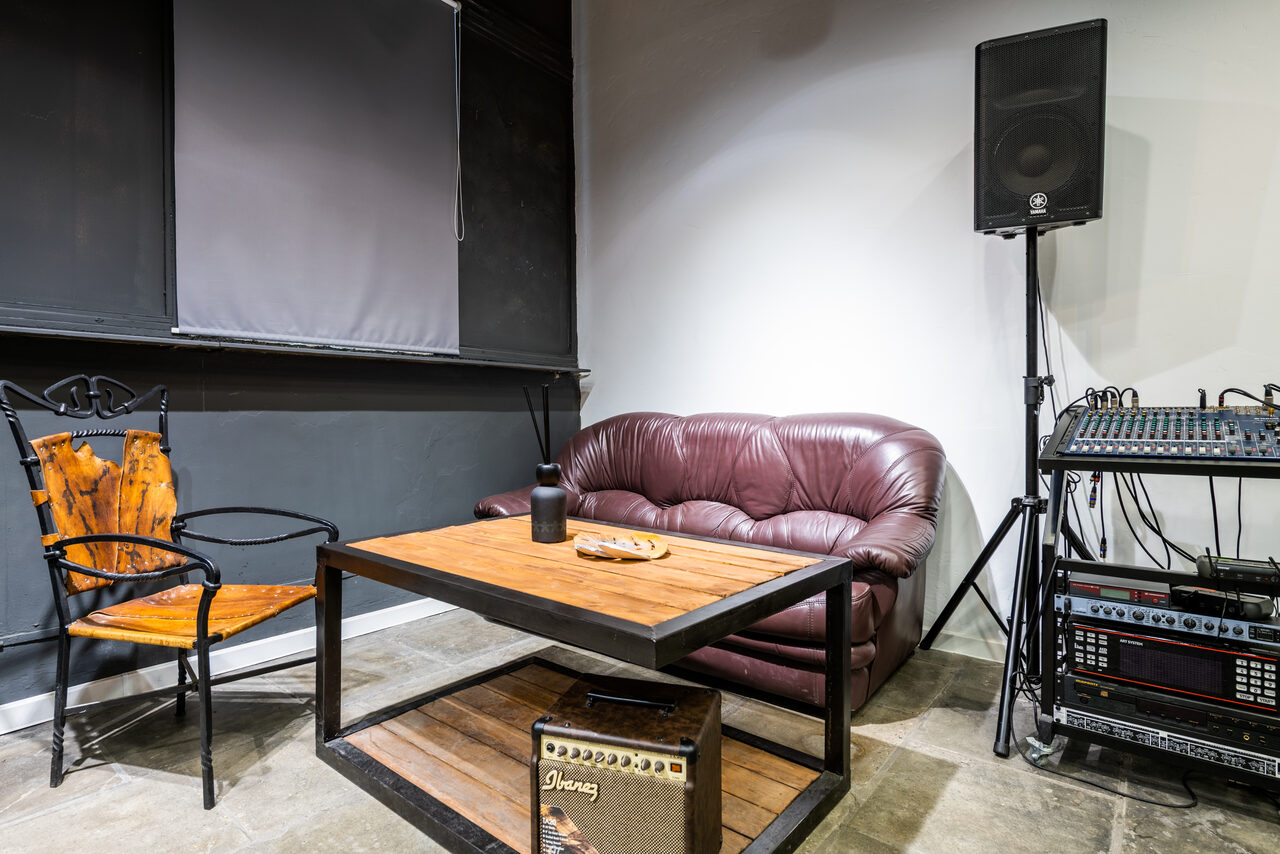 Арендовать Выставка Российских дизайнеров Пространство