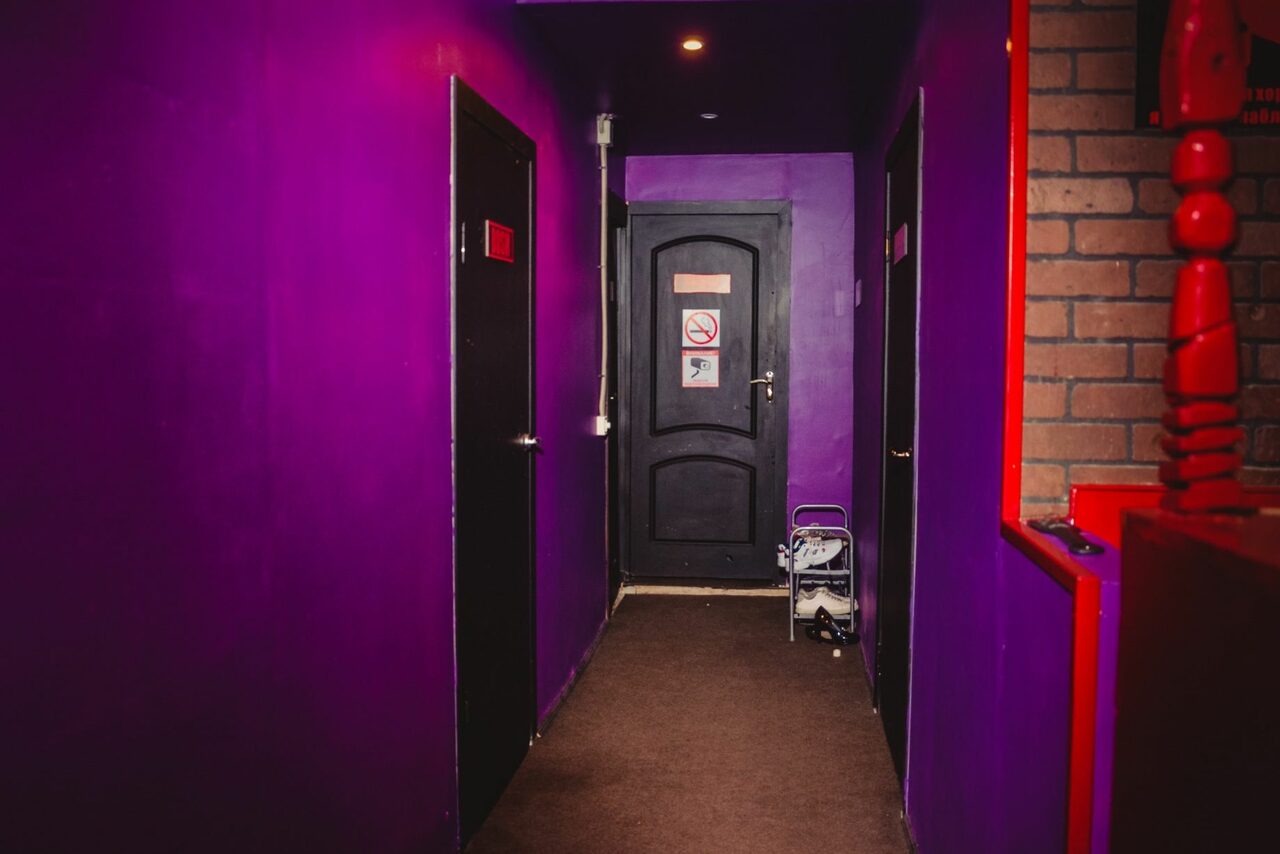 Арендовать Home Video Лофт-квест 18+