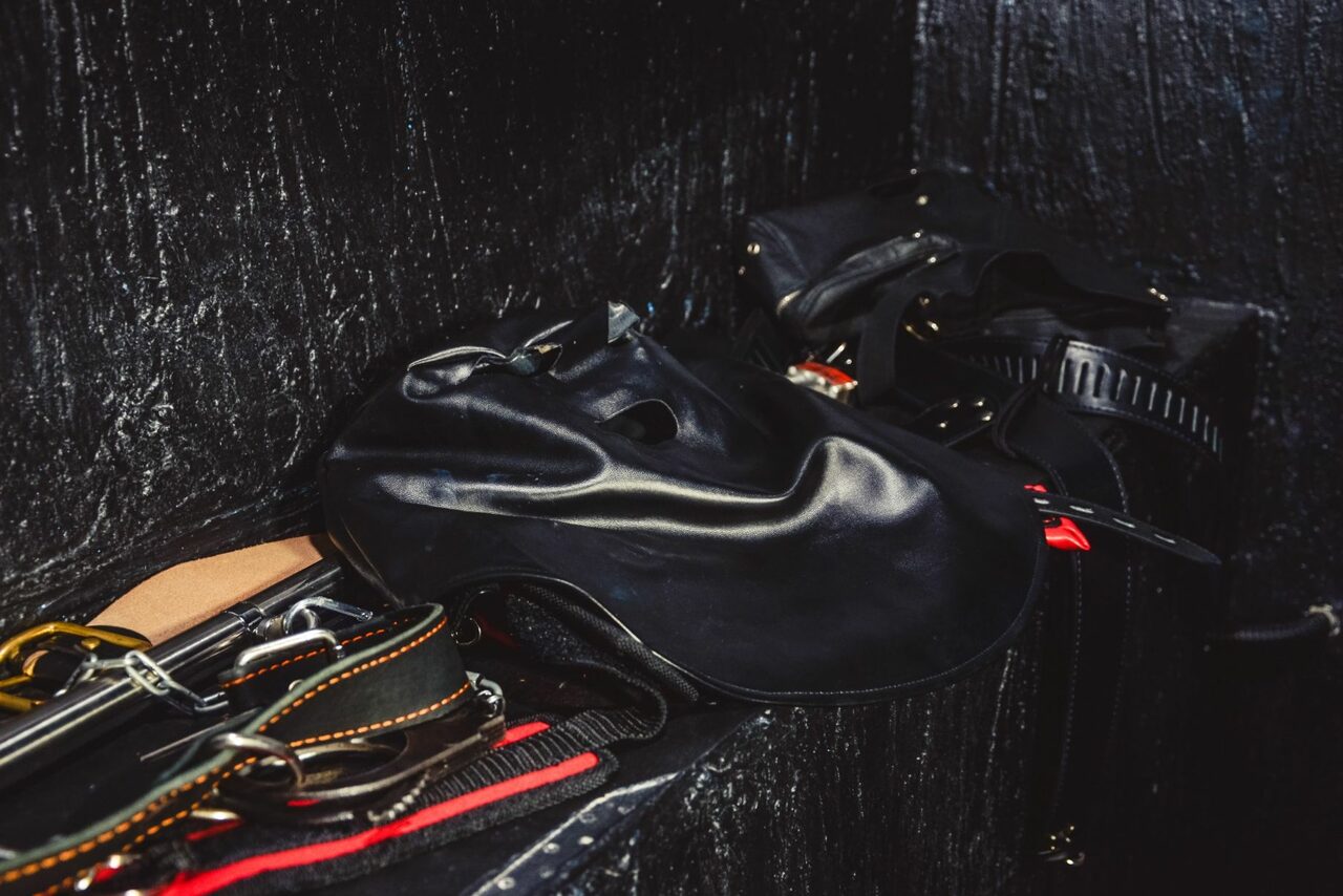 Арендовать Home Video Лофт-квест 18+